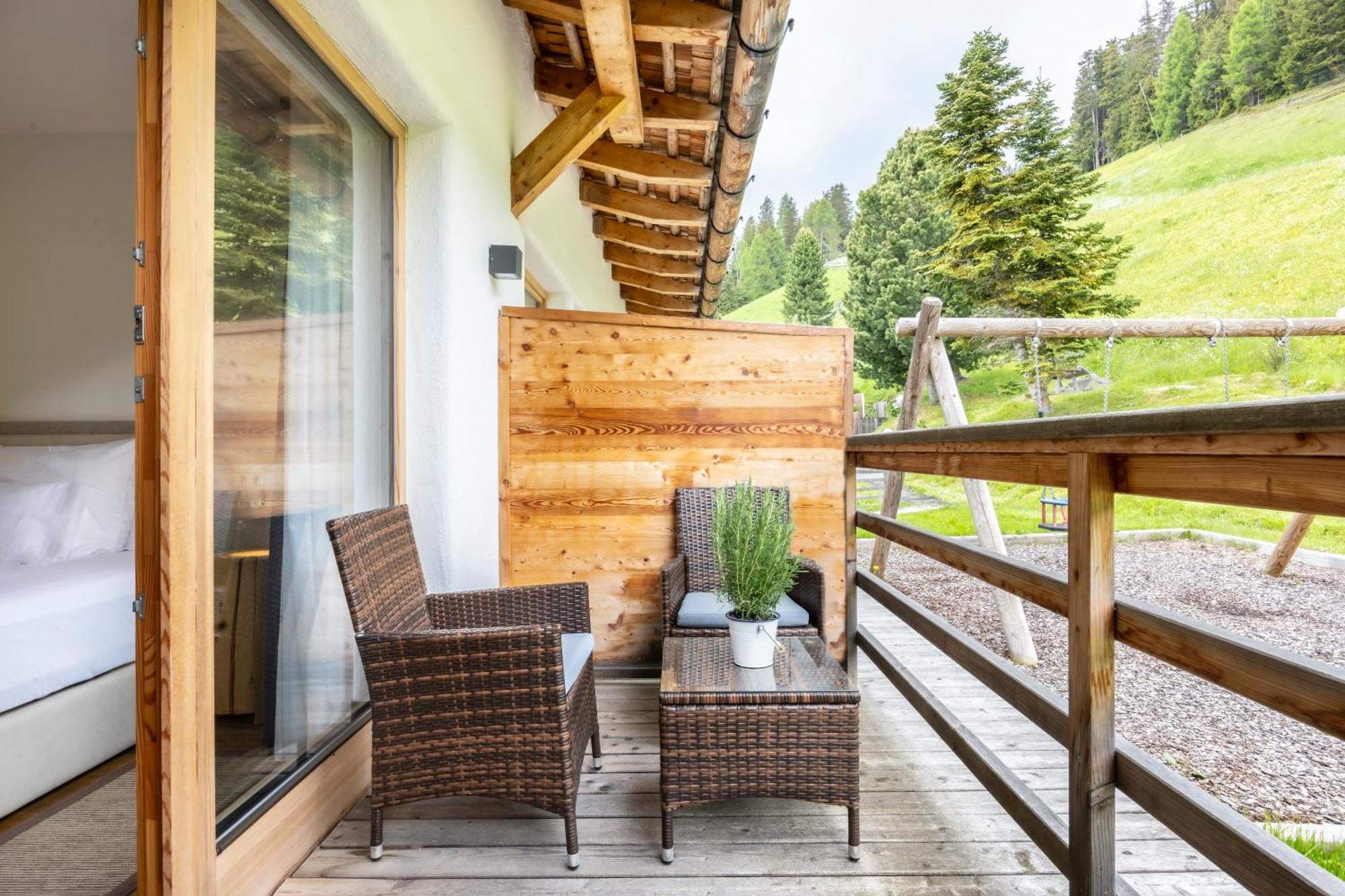 Alpine Hotel Gran Foda' San Vigilio Di Marebbe Zewnętrze zdjęcie